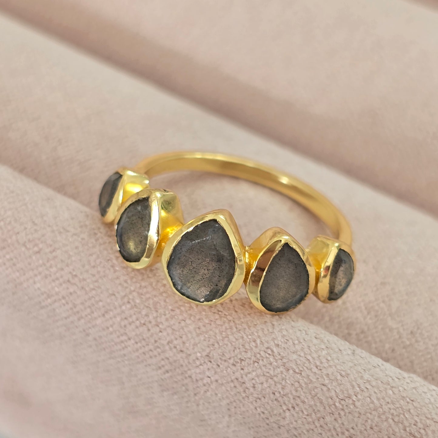 Anillo 5 labradoritas