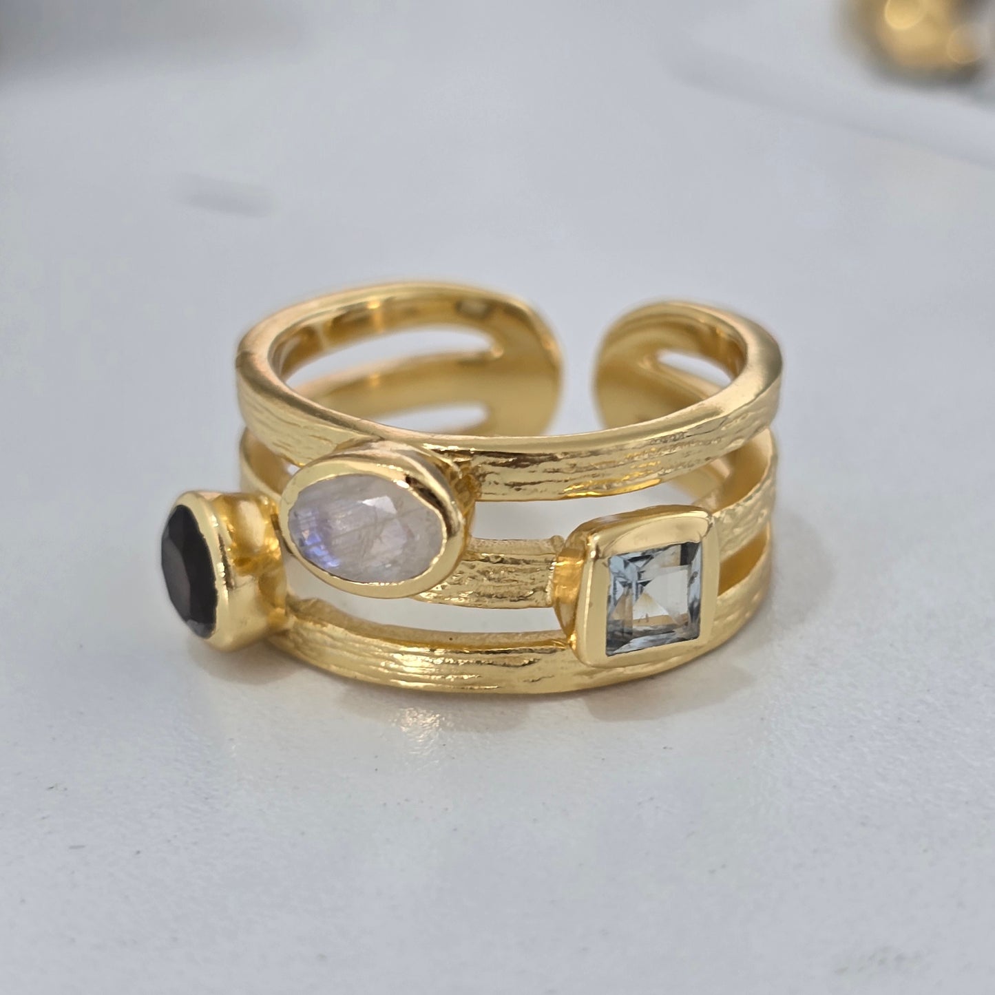 Anillo triple cuarzo