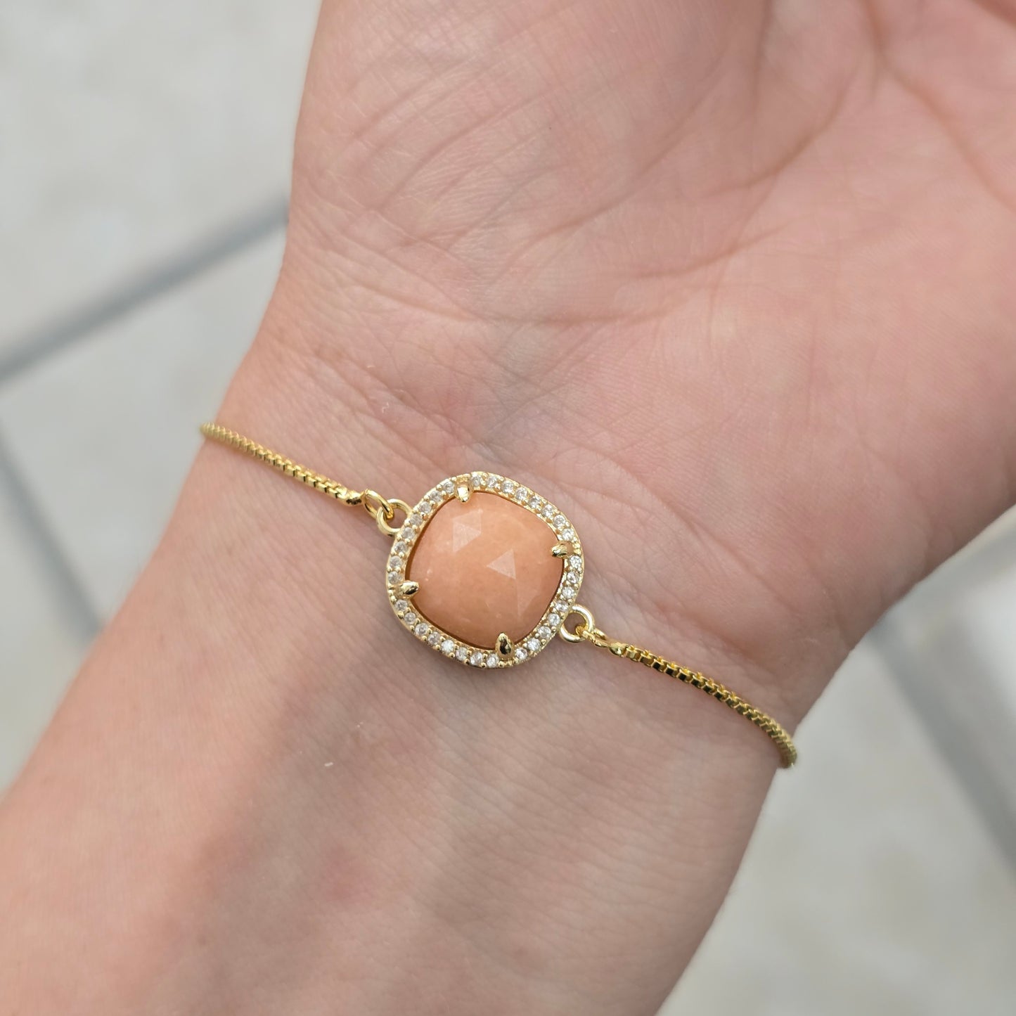 Pulsera piedra natural tono melon
