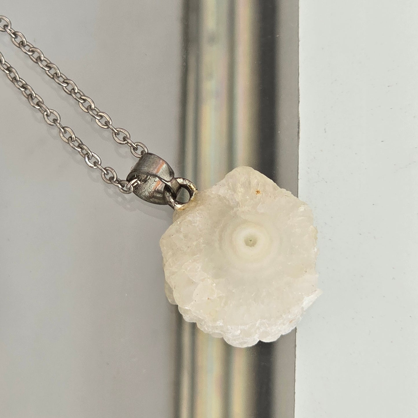 Cadena geoda blanca