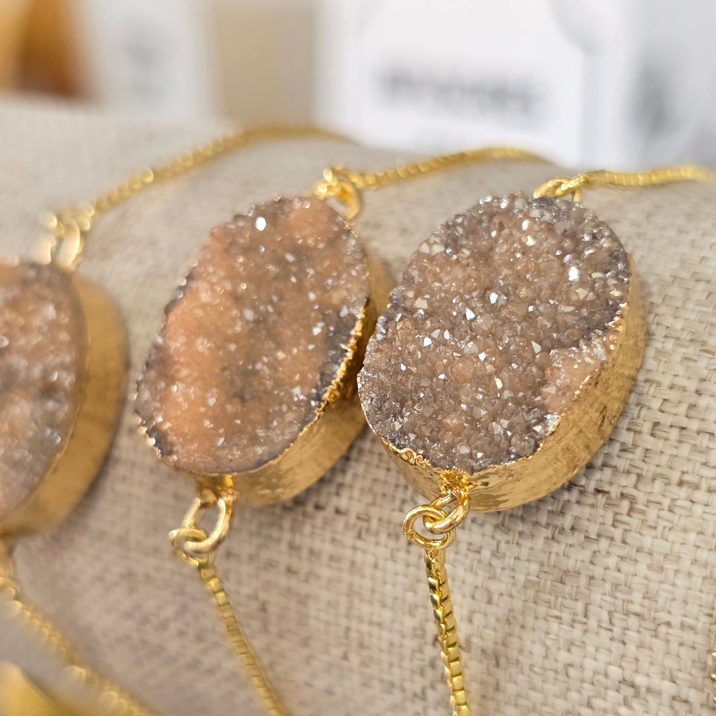 Pulsera druzy beige