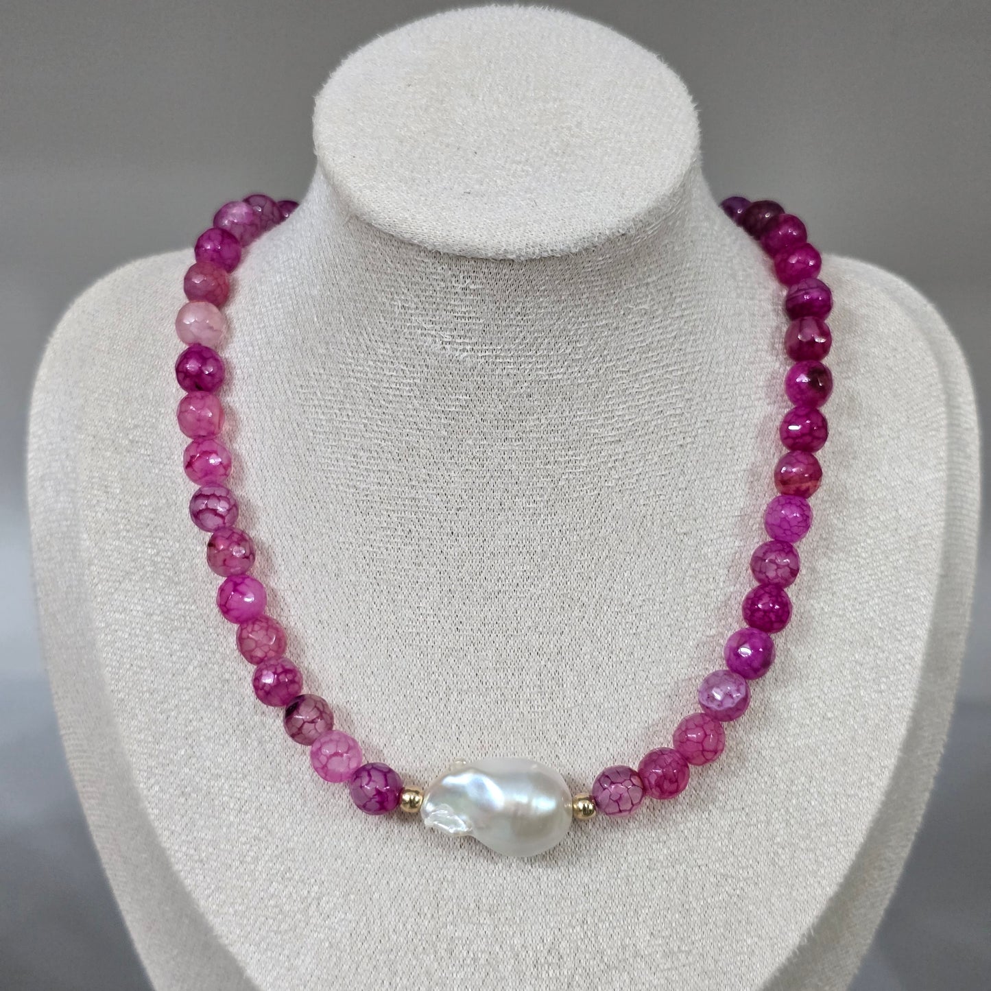 Collar AGATA ROSA con PERLA BARROCA