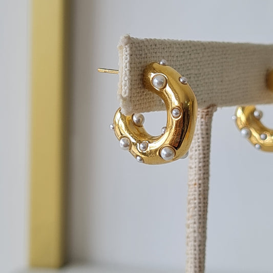 PEARLS HOOPS