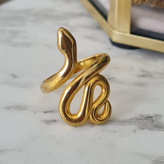 SNAKE GOLDEN RING