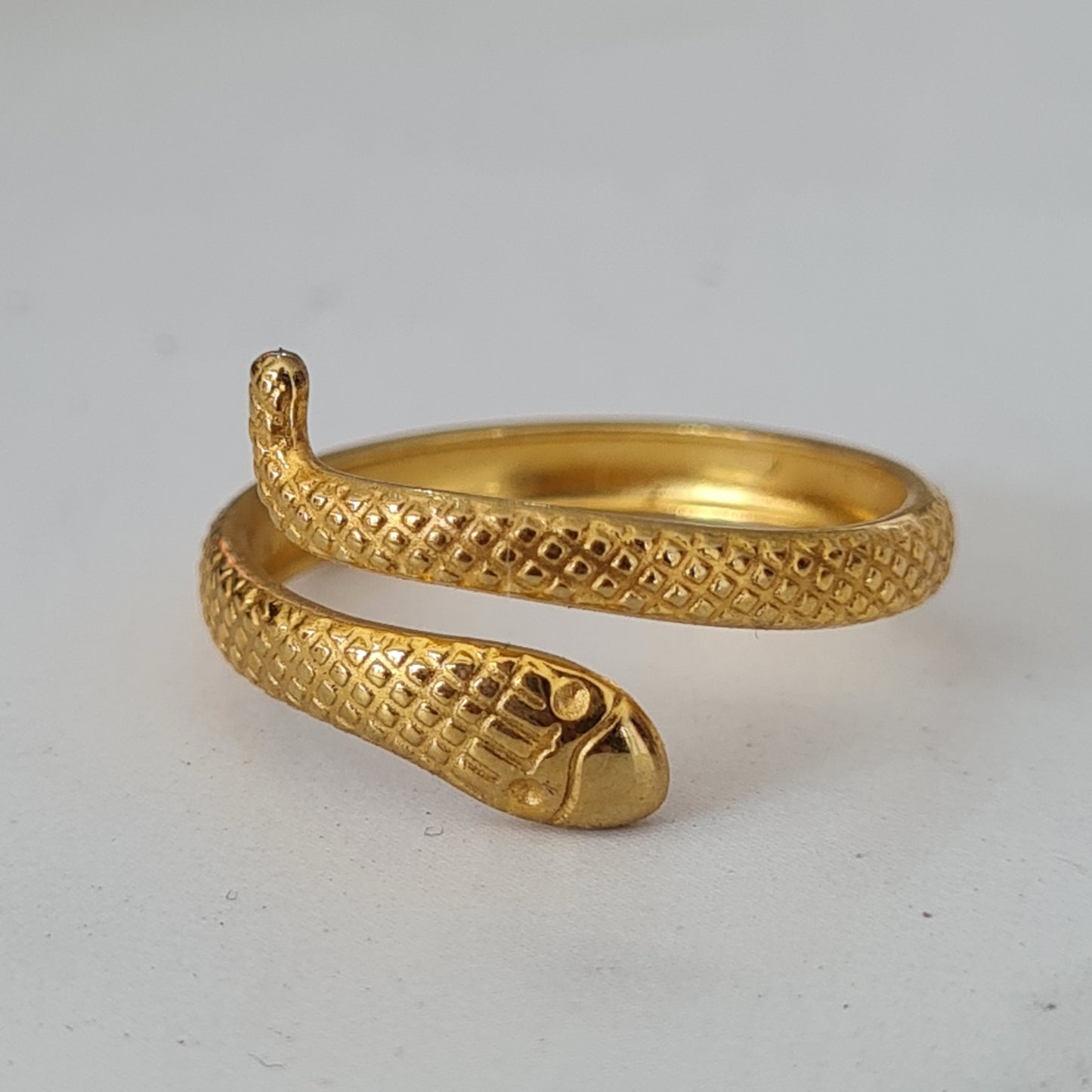 SNAKE GOLDEN RING