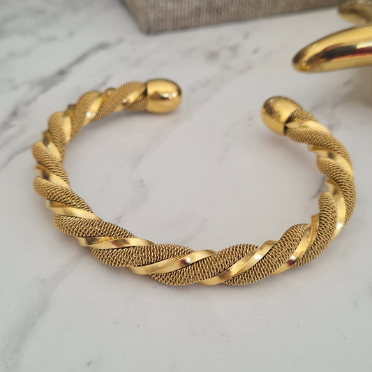 INDIAN GOLD BRACELET