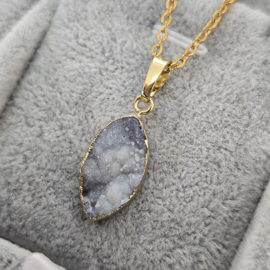 Cadena druzy ovalado