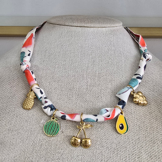 Collar listo aguacate