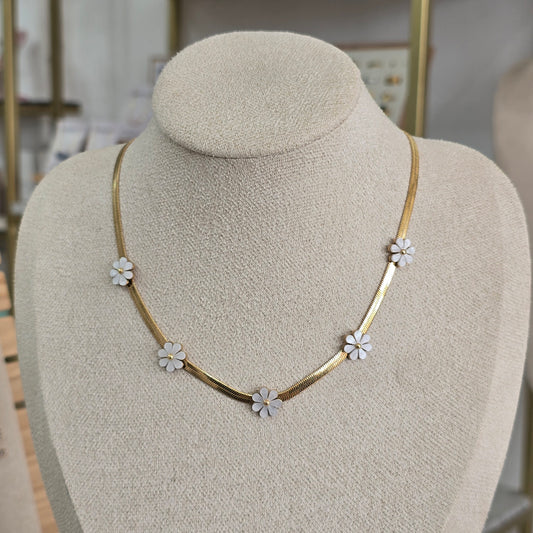 Collar de margaritas