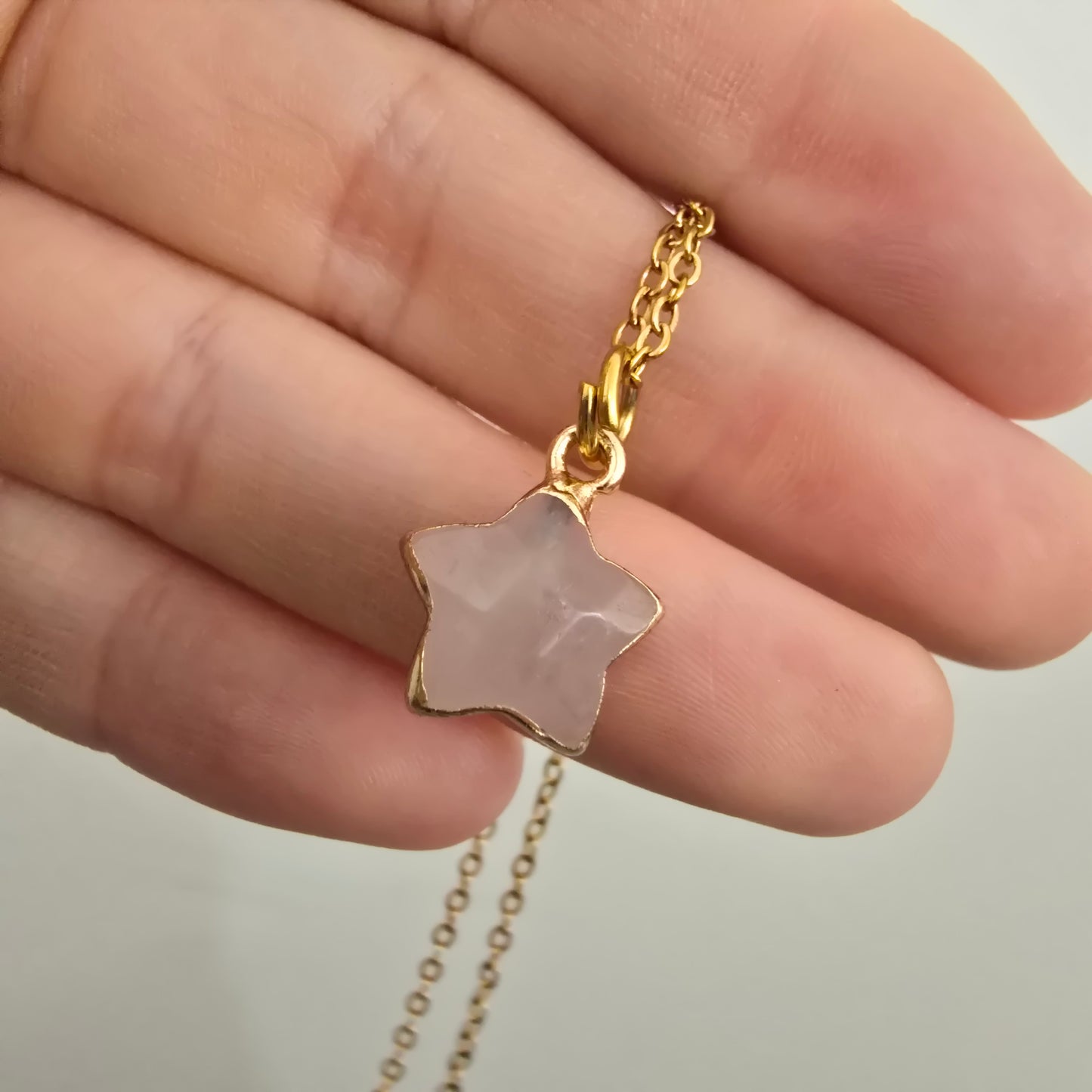 Cadena estrella cuarzo rosa
