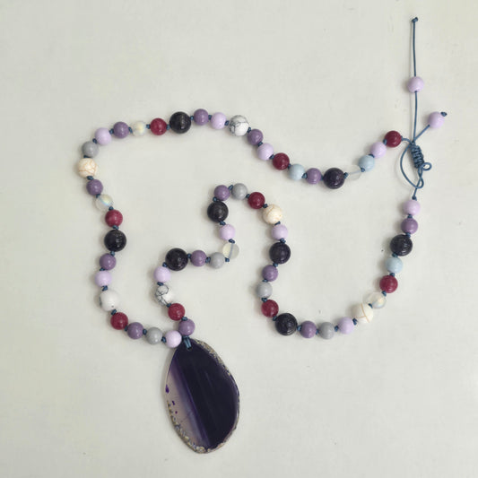 Collar agata morada