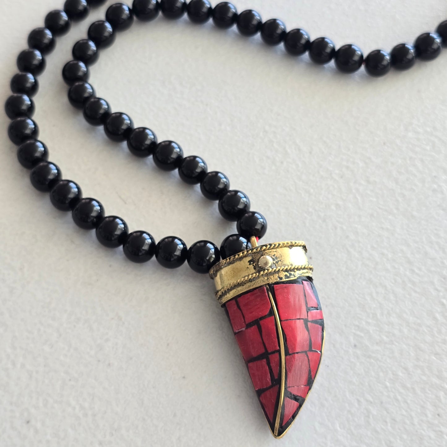 Collar cuarzo tibetano rojo