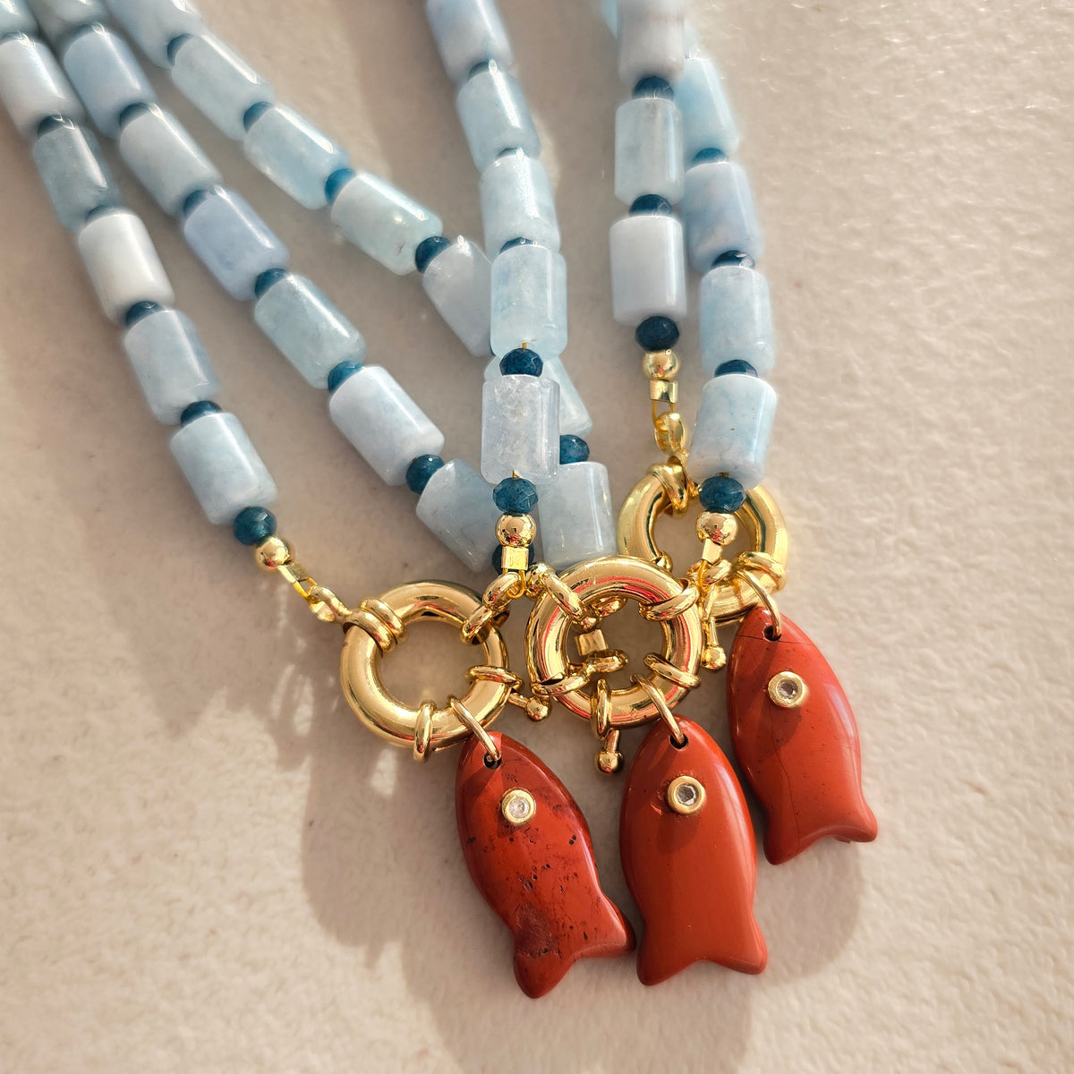 Collar pez terracota