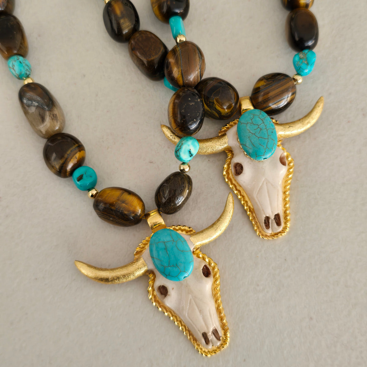 Collar toro turquesa