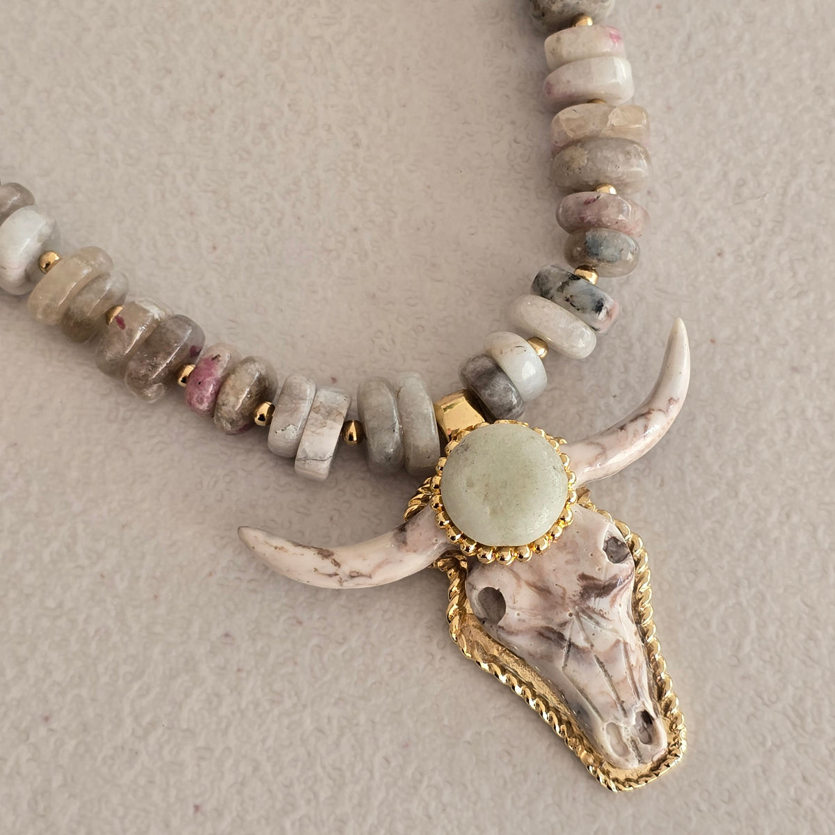 Collar toro menta