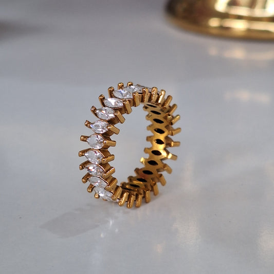 ANILLO DE ZIRCONIAS