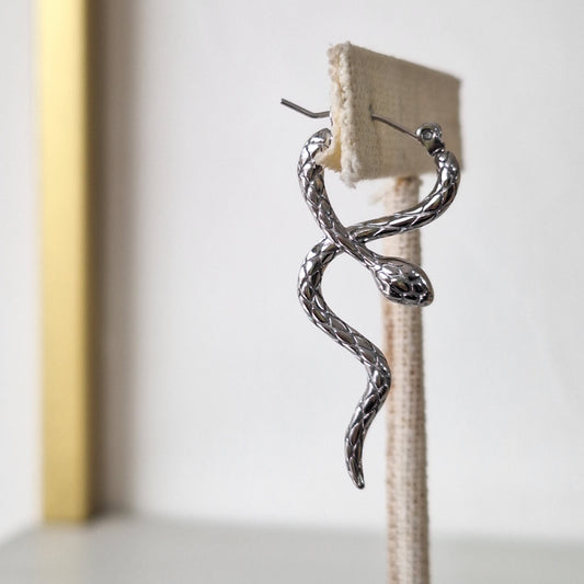 SILVER SNAKE EARRINGS