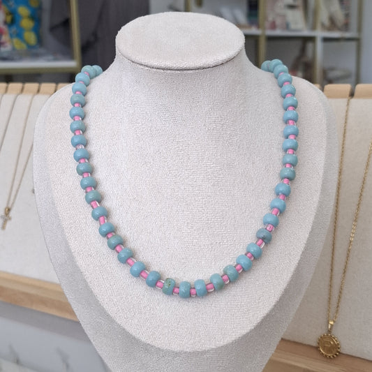 Collar resina celeste