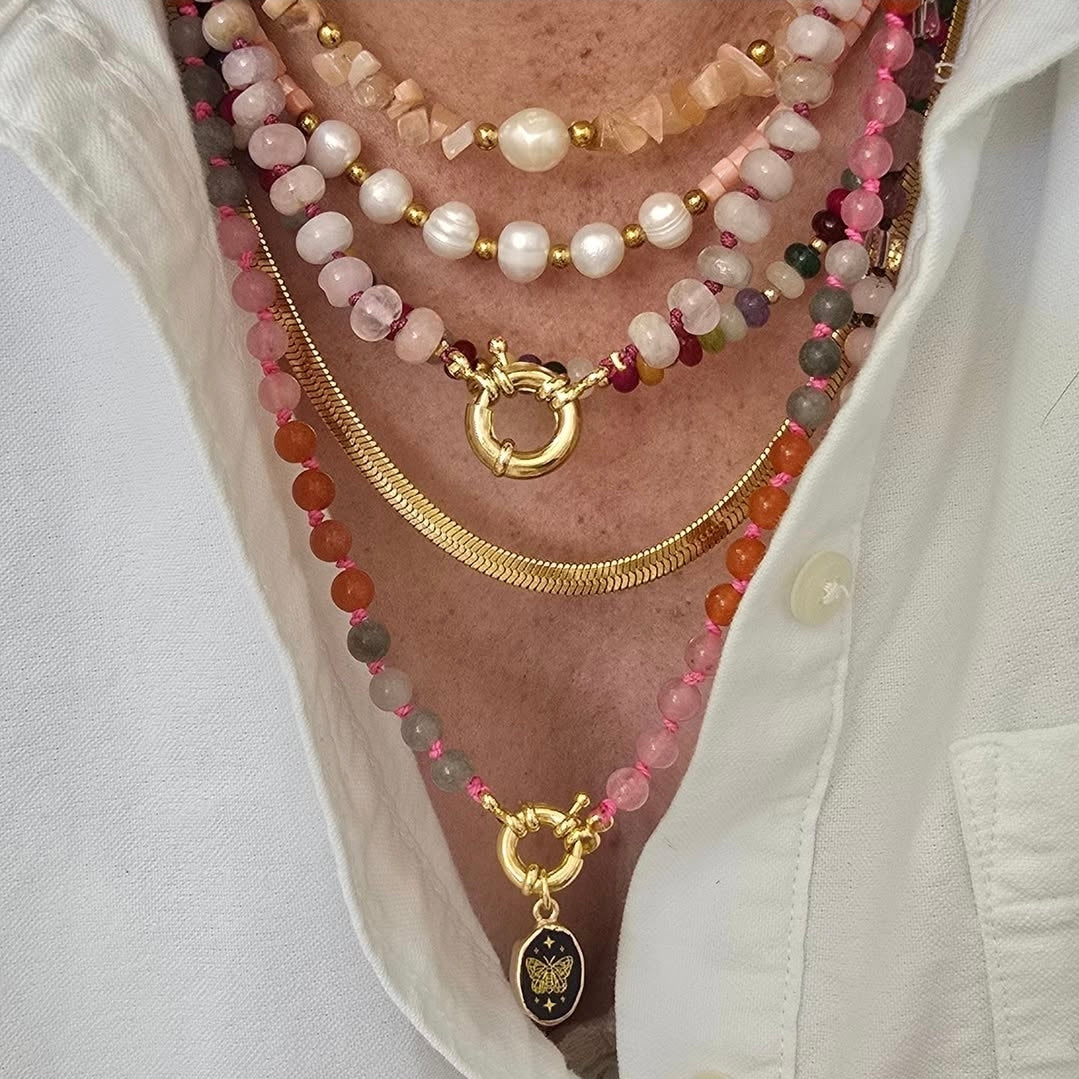 Collar mariposa