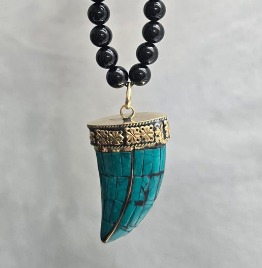 Collar cuerno tibetano aqua